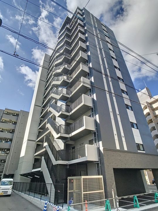 SーRESIDENCE新町AGOGの外観