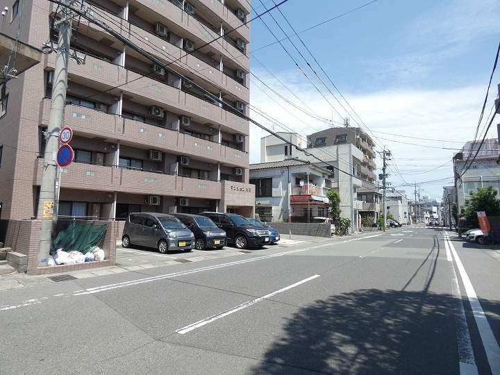 マンション大和0503の外観
