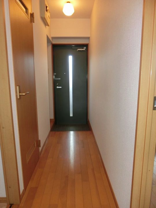 グランデ・ステラート0303の玄関