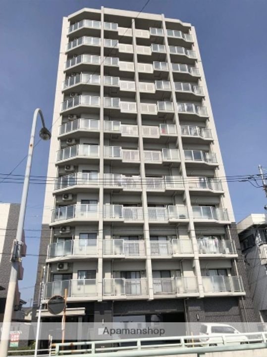 レジーナ東谷山の外観