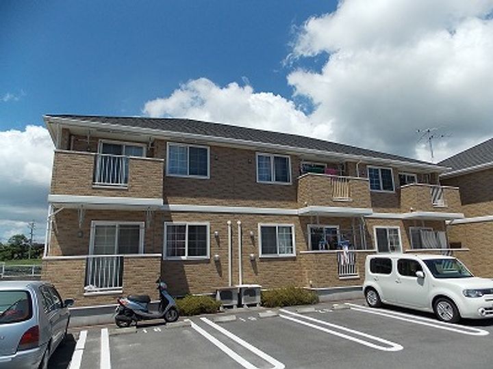ビバリーヒルズ春山Cの外観