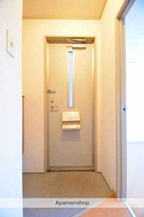 セジュールY&M102の玄関