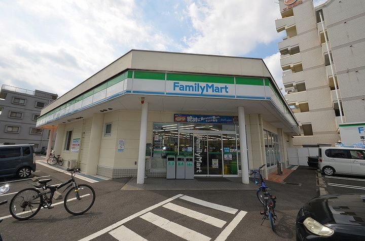 ルーカス 武之橋の周辺