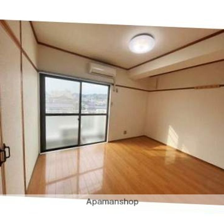 第1森ビルの居間