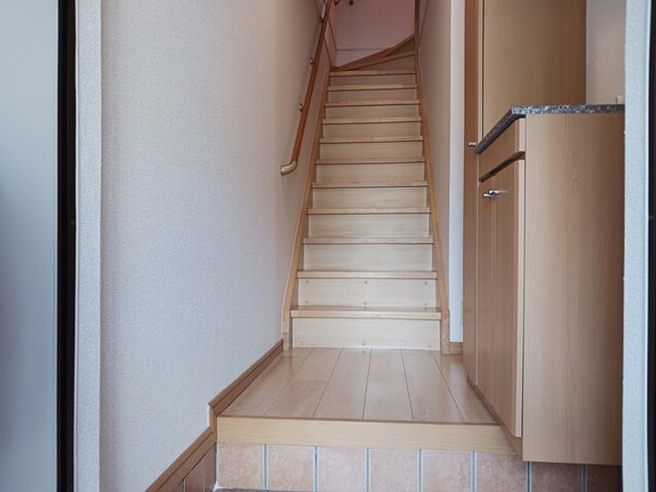 カーサ金峰Bの玄関