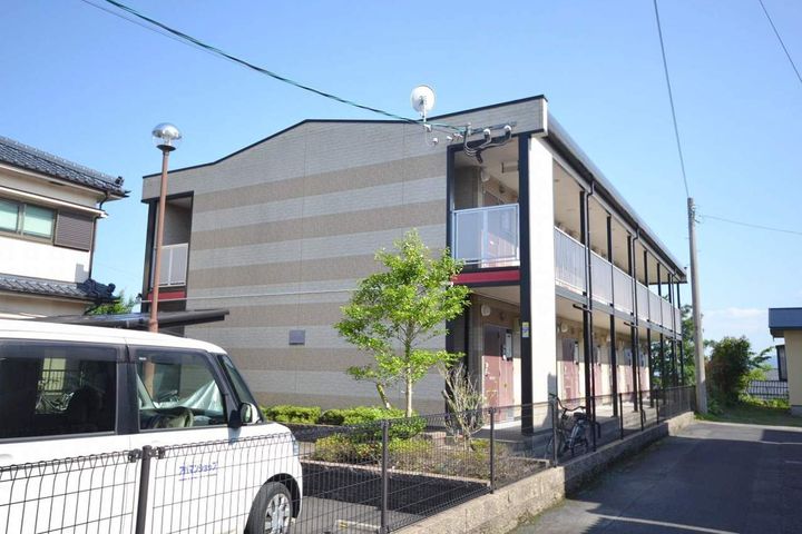 レオパレスやまと205の外観