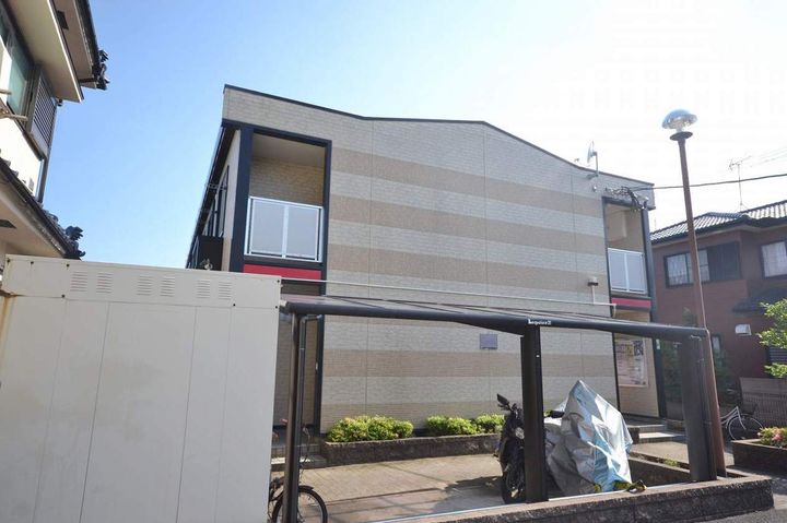 レオパレスやまと205の外観