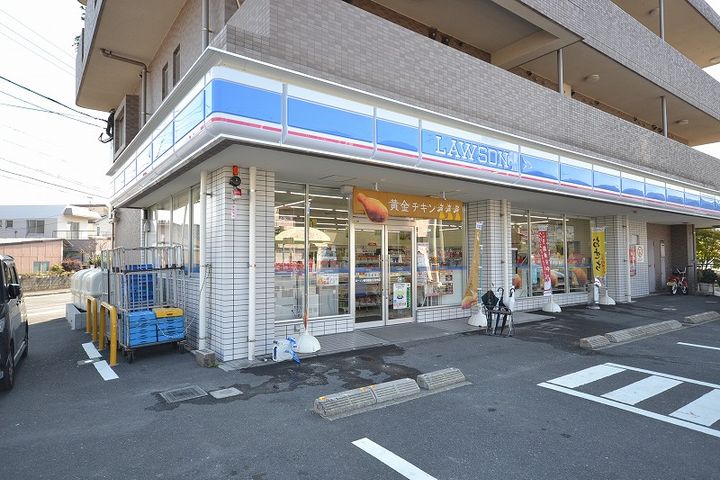 レオパレスやまと205の周辺