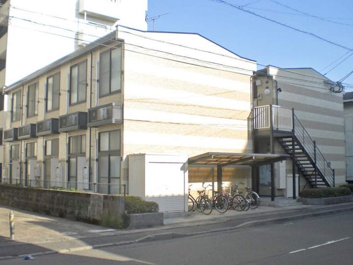 レオパレスCASA NAPOLI205の外観