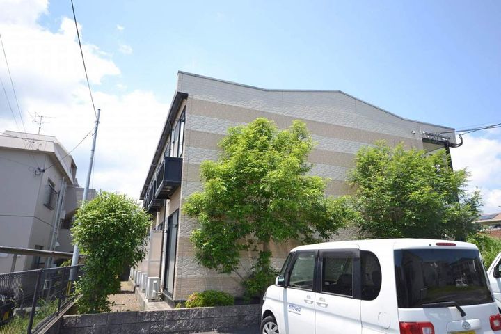 レオパレス幸206の外観