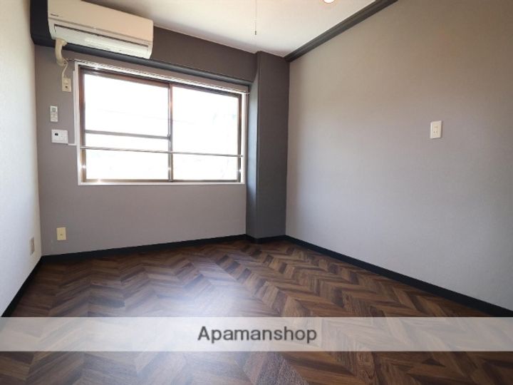 ハイツユニバーシティ312の居間