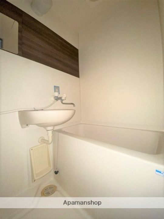 アビターレ新屋敷の風呂