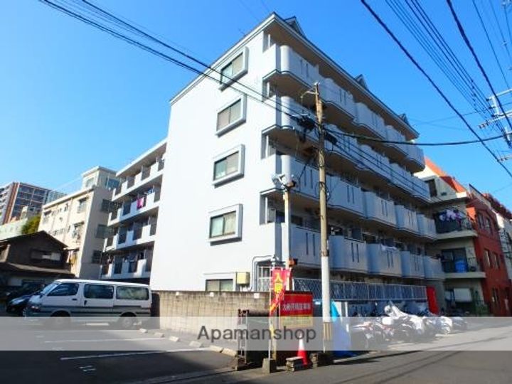 アビターレ新屋敷の外観