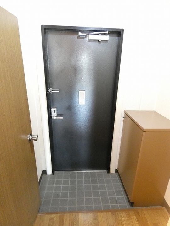 クリエート・コム0301の玄関