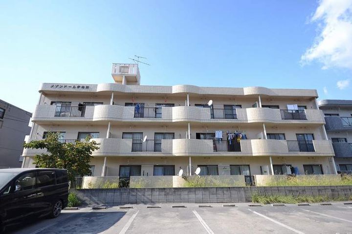 メゾンドール伊地知303の外観