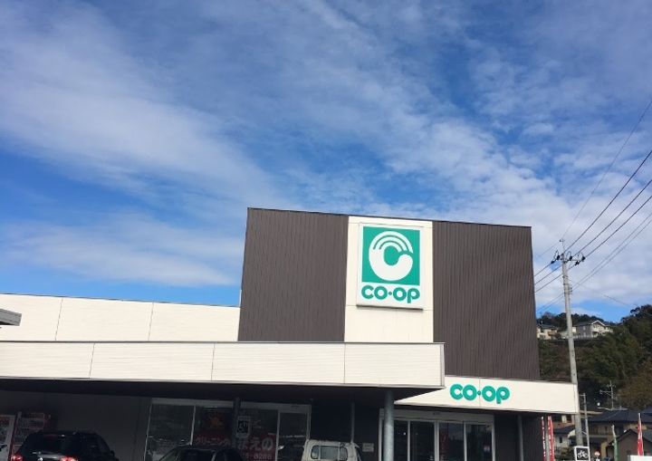 ドミール・ジュネス202の周辺