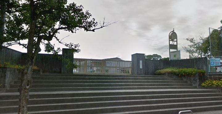 ドミール・ジュネス202の周辺