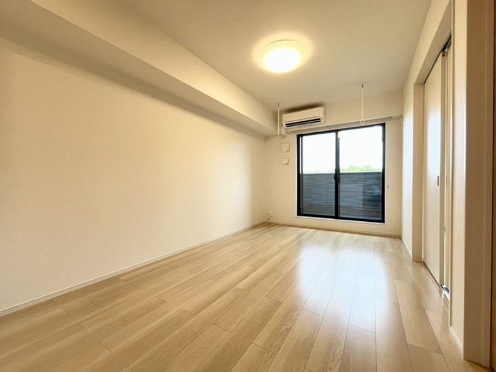 スカイヒルズBの居間