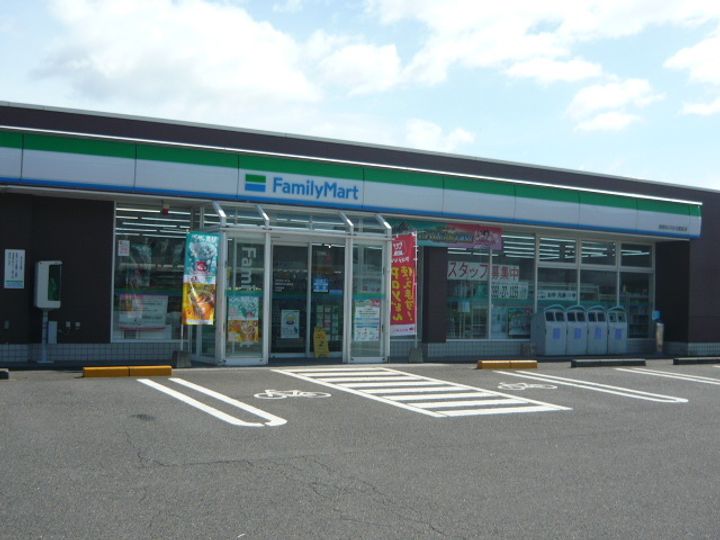 スカイヒルズBの周辺