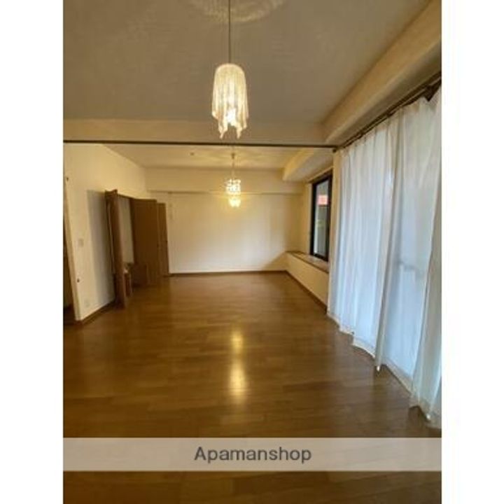 日商岩井レジオン平之町の内装