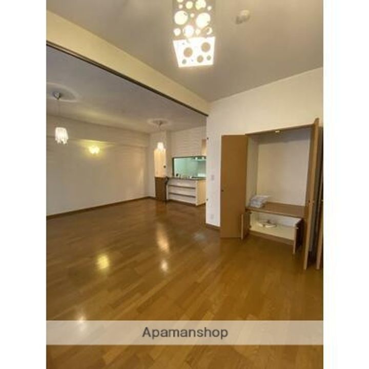 日商岩井レジオン平之町の居間