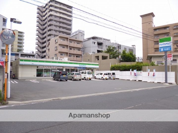 山下ビルの周辺