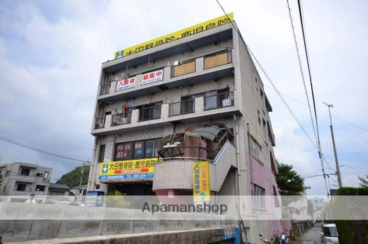 田上中央ビルの外観