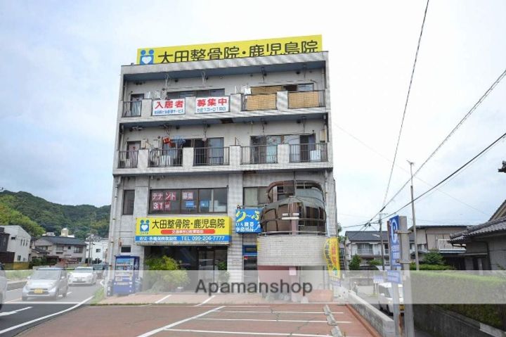 田上中央ビルの外観