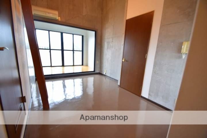 ロイヤルシティ中洲プレミアムの内装