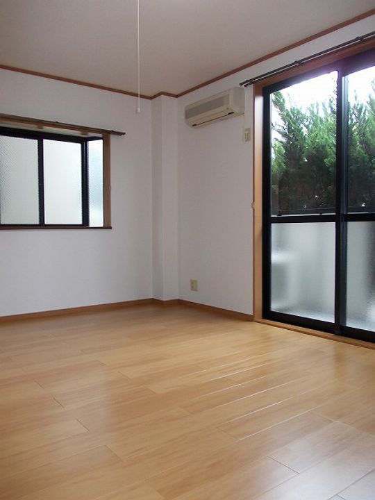 サンセール大小路の居間