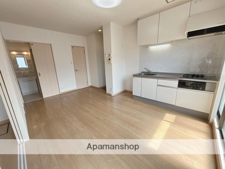 シャルマンⅡの居間