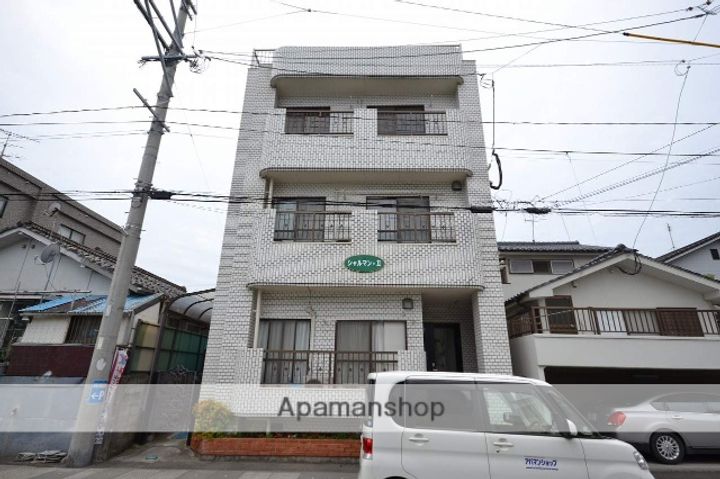 シャルマンⅡの外観