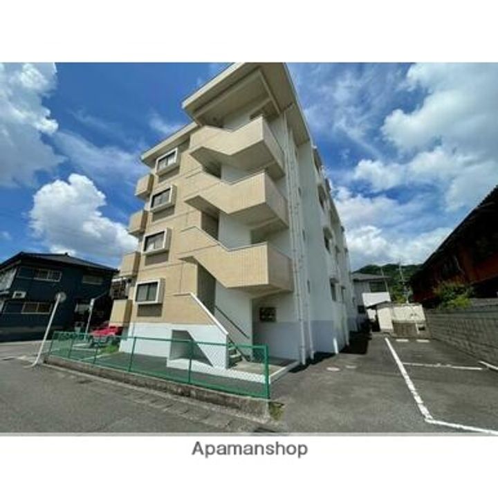 メゾン富永301の外観