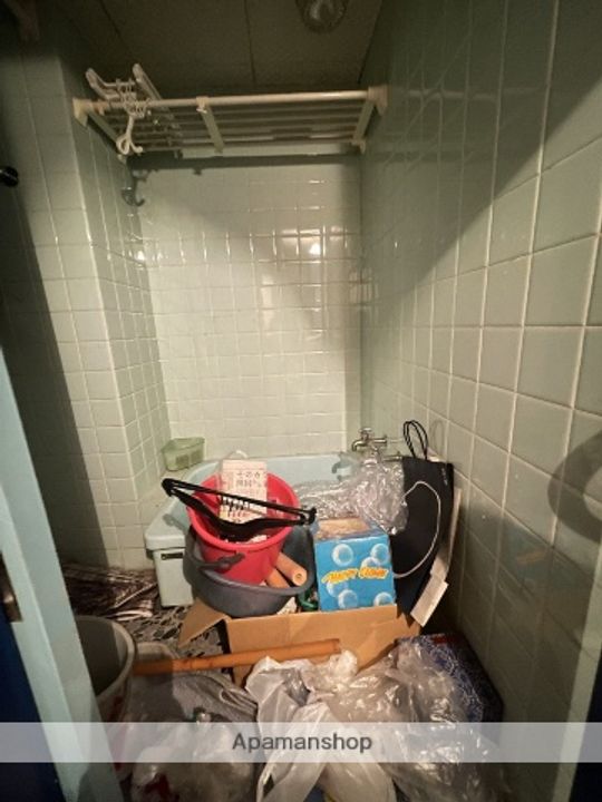 納屋第一ビル503の風呂