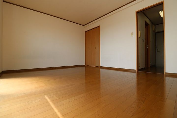 メープル西原の内装