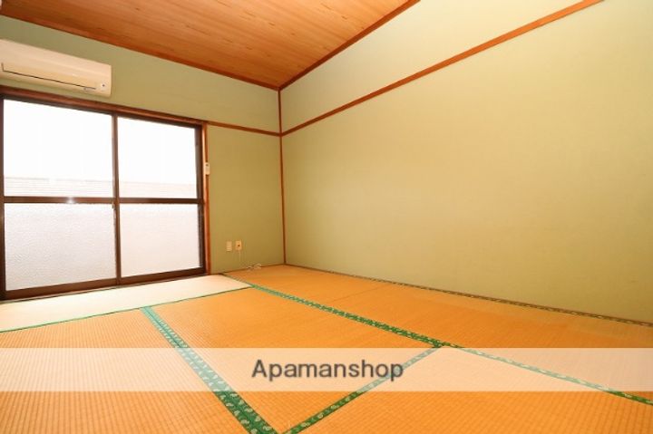 コーポインパドルの居間