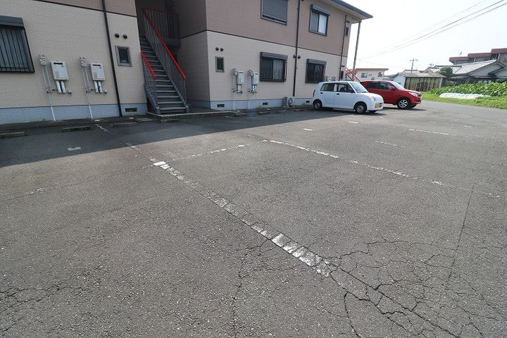 シャーメゾン・Kのその他画像