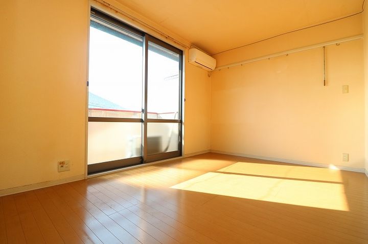 シャーメゾン・Kの居間