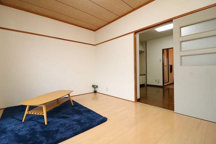 エクセル寿の内装