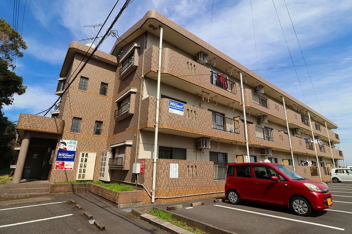 エクセル寿の外観