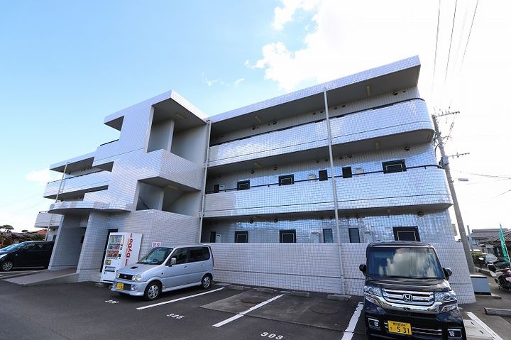 第二札元大丸マンションの外観