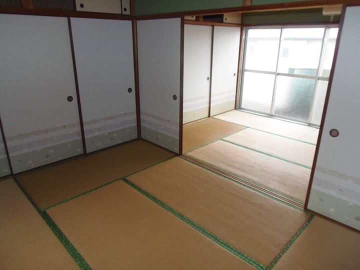 山崎マンションの居間