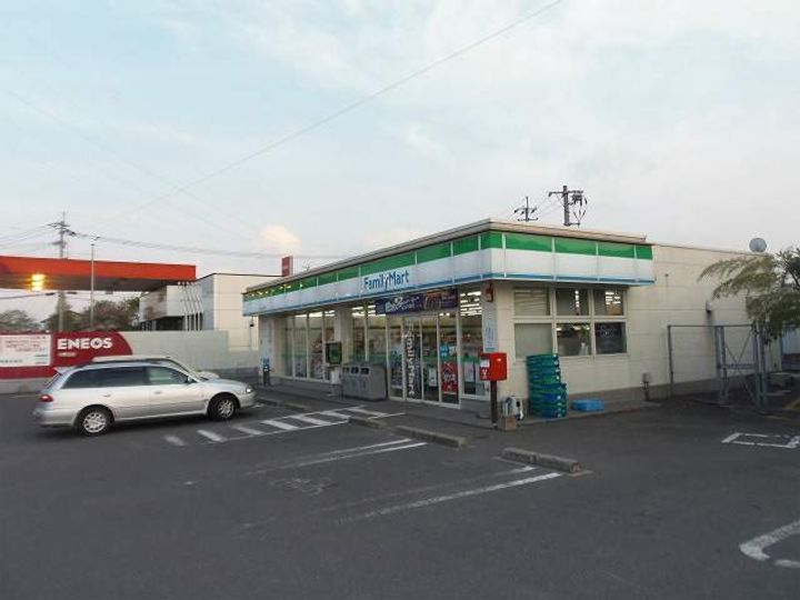 ロイヤルハイツ川西の周辺