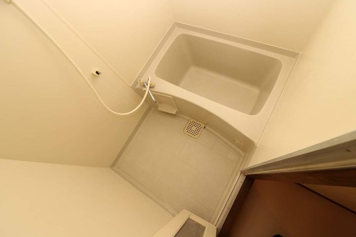 ライネクスト新川の風呂