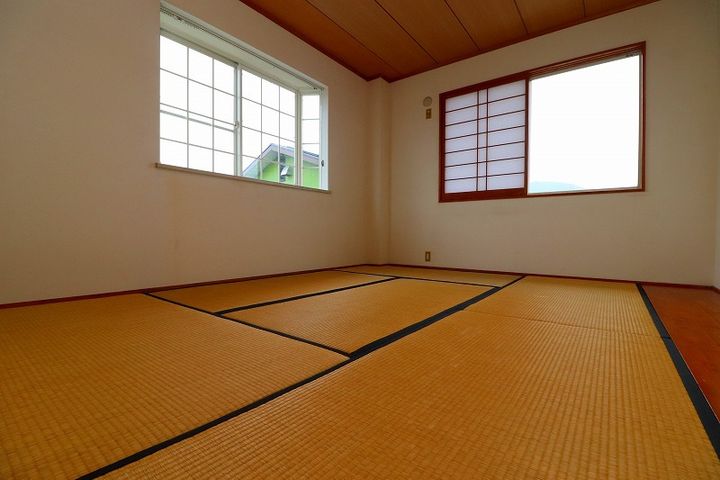 パレスイーストの内装