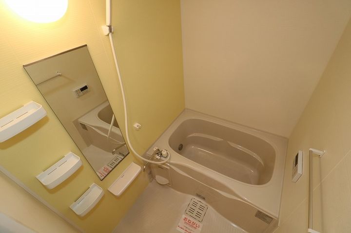 スウィート ミモザの風呂