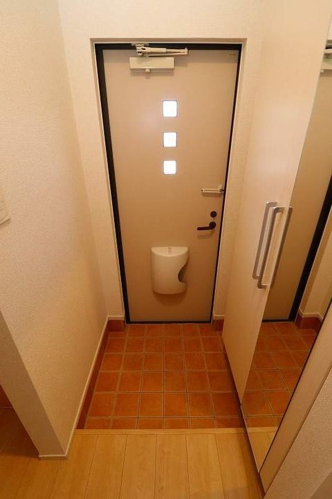 シーマスターの玄関