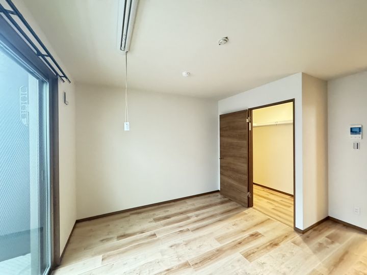 クリスタルビルのその他画像