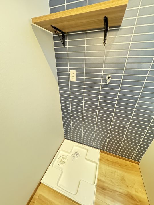 クリスタルビルの内装