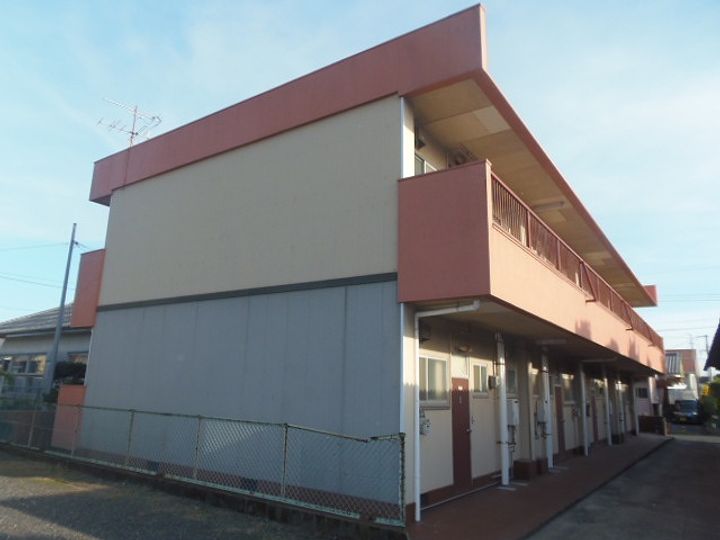 ブラウンKの外観